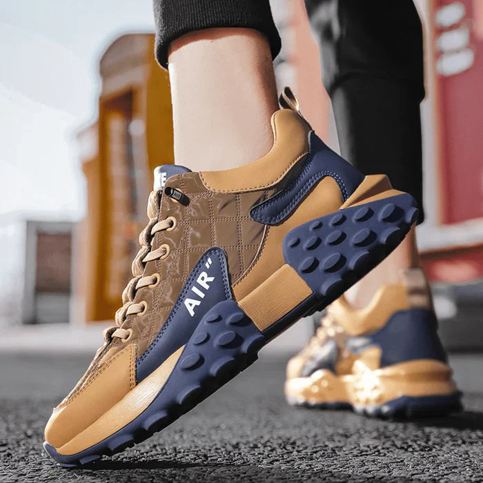 TRAVIK Sneaker